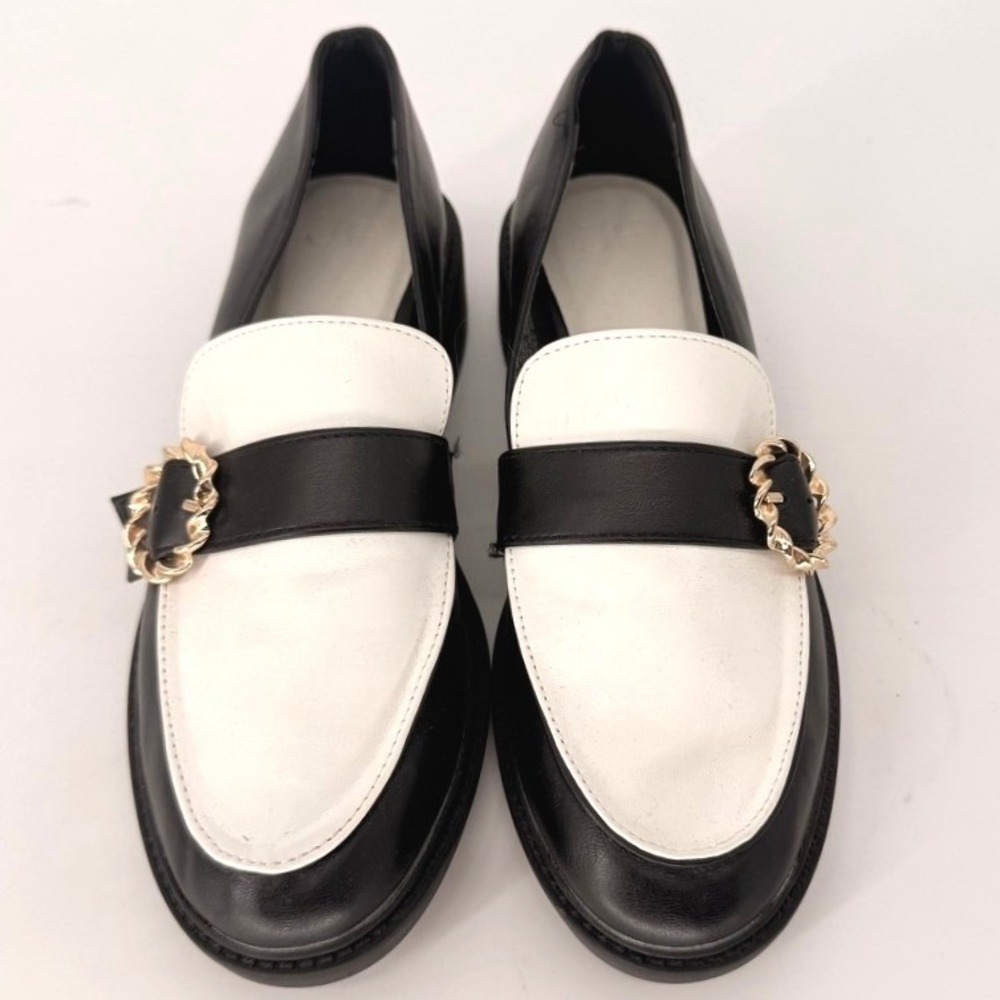 JF Judy Black White Colorblock Loafers Gold Buckle 8 US Spectator Academia